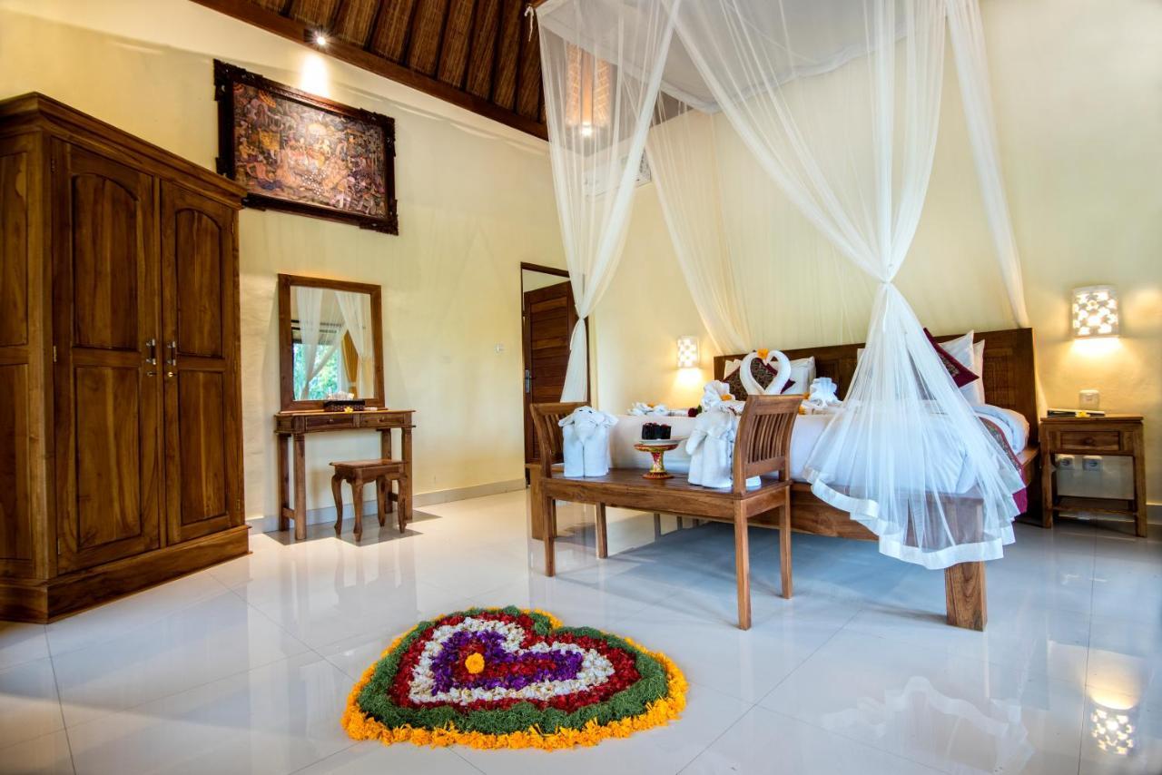 Intan Villa & Suite Ubud Exterior foto