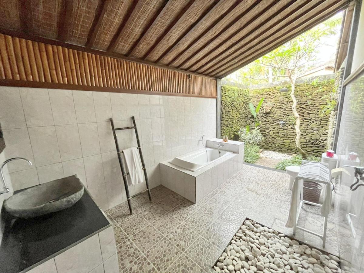 Intan Villa & Suite Ubud Exterior foto