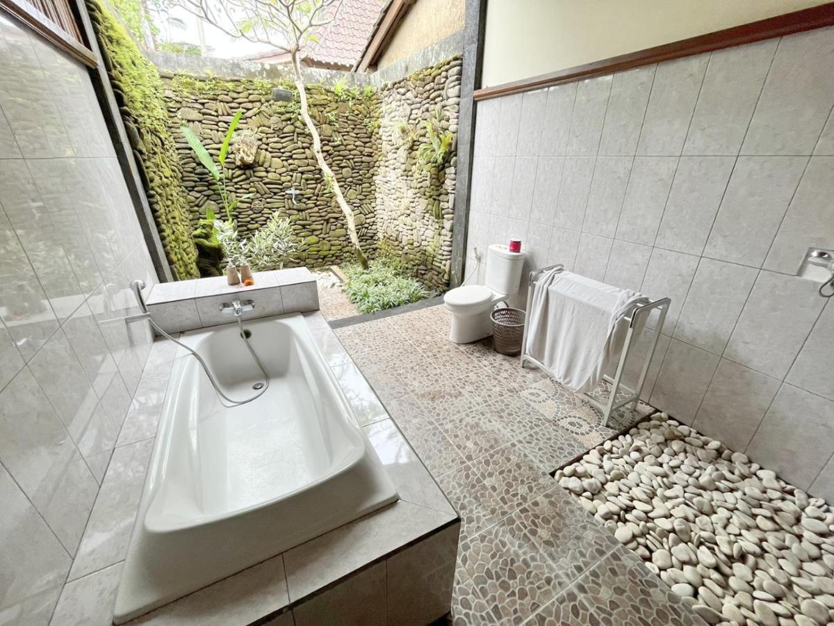 Intan Villa & Suite Ubud Exterior foto